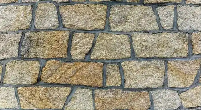 图8从图7可以看出,石墙勾缝有凸缝和凹缝,凸缝就是虎皮缝,如图8所示.