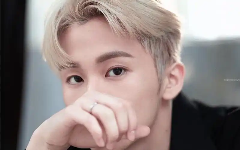 【李马克 西装】nct127-regular直拍181016