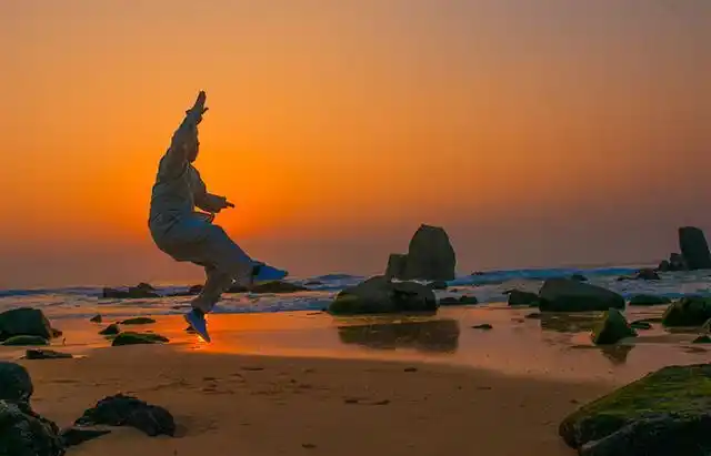 传统的杨氏太极拳的内功练习