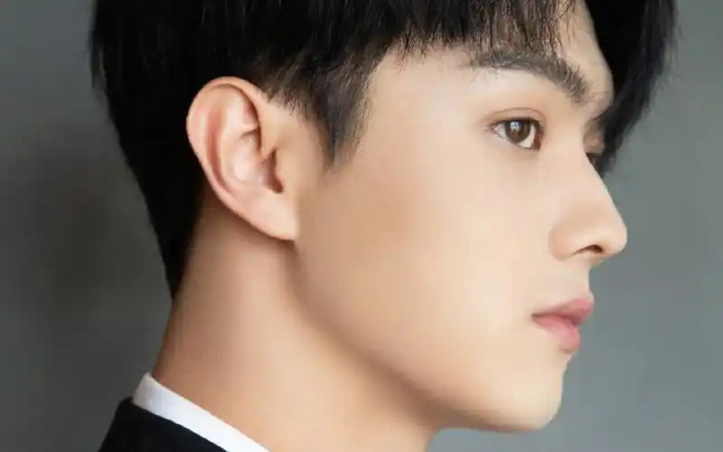 许凯超帅写真图片桌面壁纸