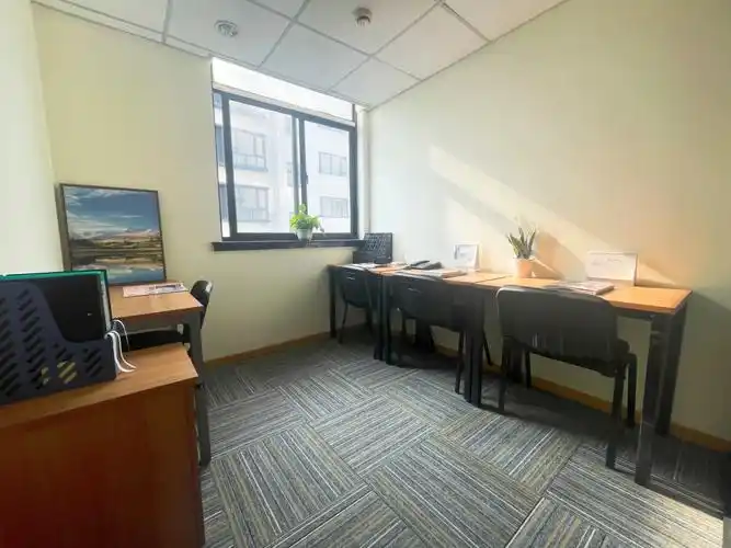 上海张江小面积办公室精装出租