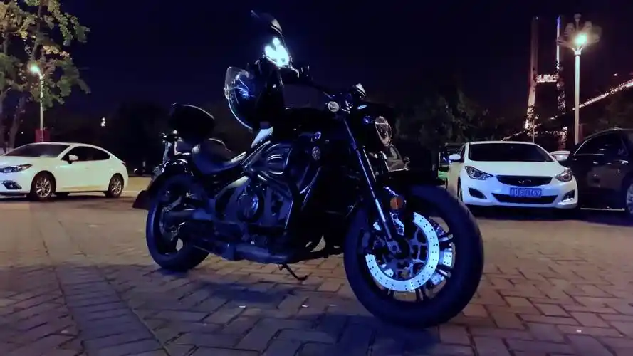 摩枭500mg女骑带你打卡网红地