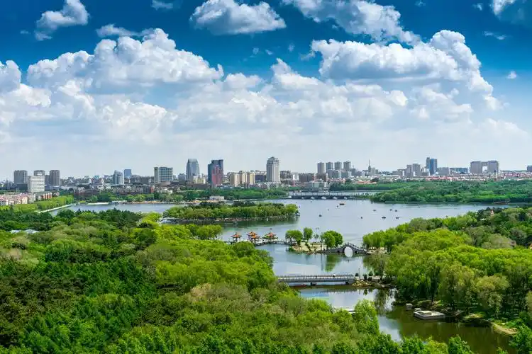 怎么走,在哪,在哪里,在哪儿):长春市南关区会展街道会展大街北海公园