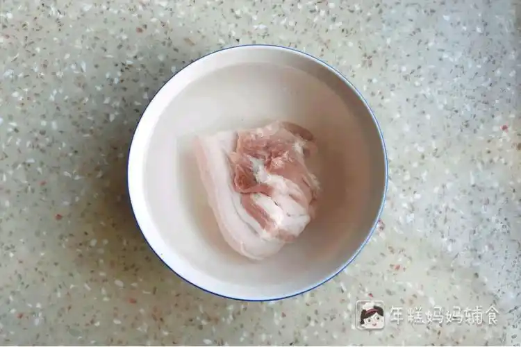 1.洗肉容易引起病菌交叉污染.