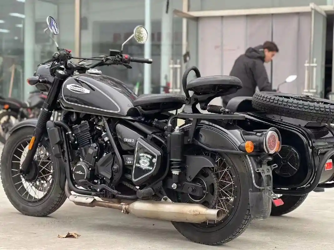 长江650挎子边三轮摩托车 长江650边三轮摩托车,2021年上牌的京b公户