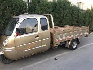 闲置16年的福田五星四缸三轮摩托车低价转让,1.52.8米车