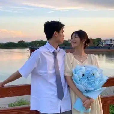 比较成熟的稳重低调情侣头像 一对两张优质气质型唯美情头