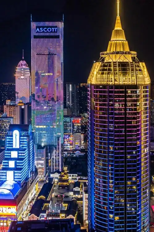 无锡中山路核心商圈夜景亮化揭秘