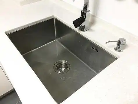 厨房水槽台下盆要掉了怎么办