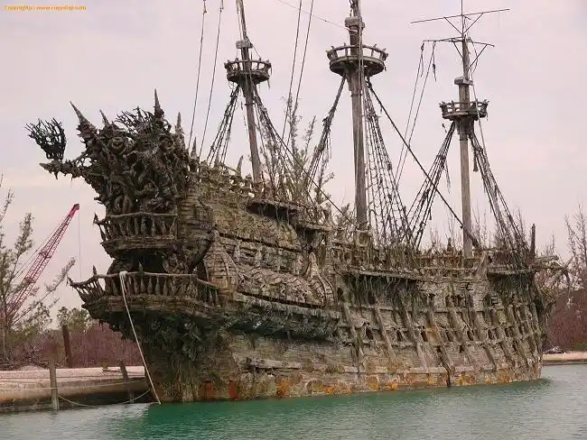 揭秘世界10大著名幽灵船 海上传说流传百年