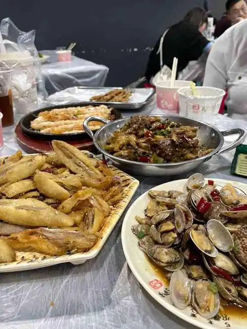 小民大排档(江汉路店)-"[薄荷]环境:武汉老字号大排档,从欧利.