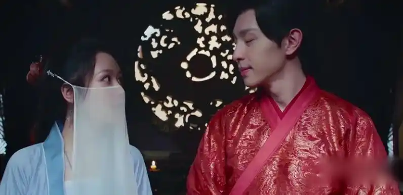 香蜜:润玉与邝露灵修,锦觅无动于衷,润玉问:不爱我为何嫁我