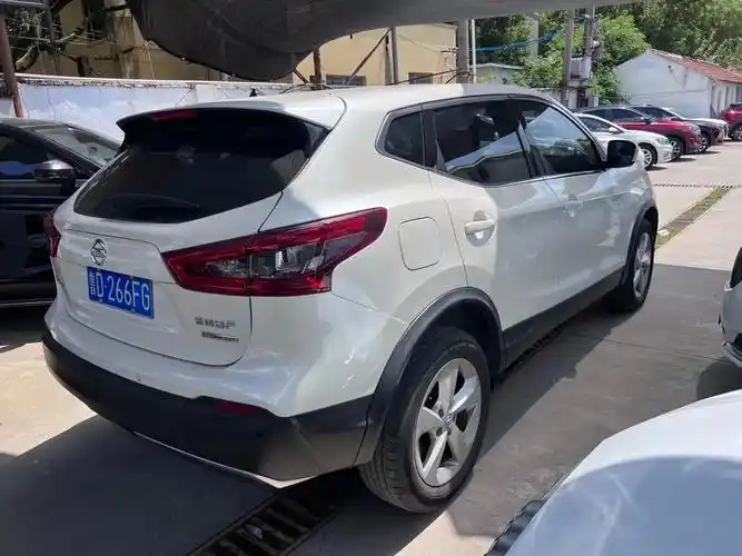 2020款日产逍客自动 个人一手车,开不坏的日本车,综合油耗 - 抖音