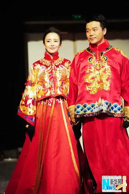 chengsichengtongliyaholdtraditionalwedding