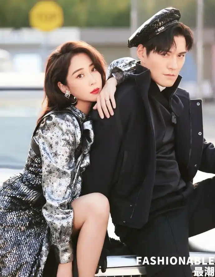 严屹宽杜若溪情侣大片 杜若溪冬日新娘装尽显冬日气质|杜若溪|严屹宽_