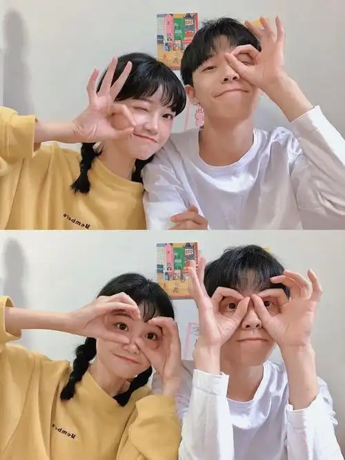 情侣自拍手势get