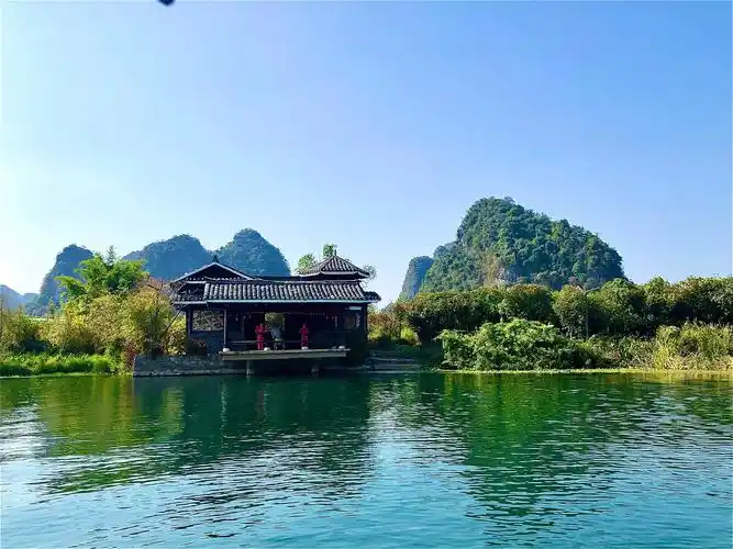 在阳朔追风《阳朔世外桃源景区纪实》