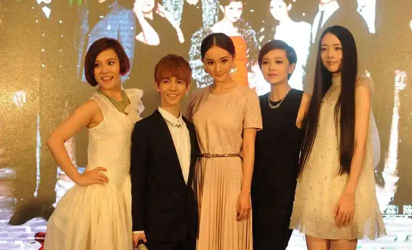 郭敬明究竟有多奢靡?连杨幂都感慨:颠覆了我的价值观_时候_装修_网友