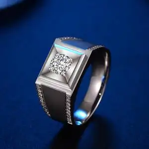 福大生 简约大气男士钻石戒指 男款结婚钻戒 白18k金显钻男戒定制