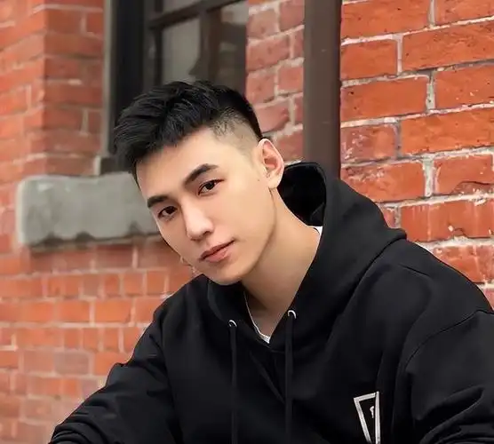 男生发型2022最新图片(男生发型2022最新图片学生)-天晟网