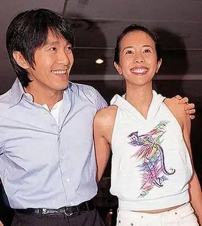 莫文蔚谈感情周星驰绯闻太多冯德伦没求婚图