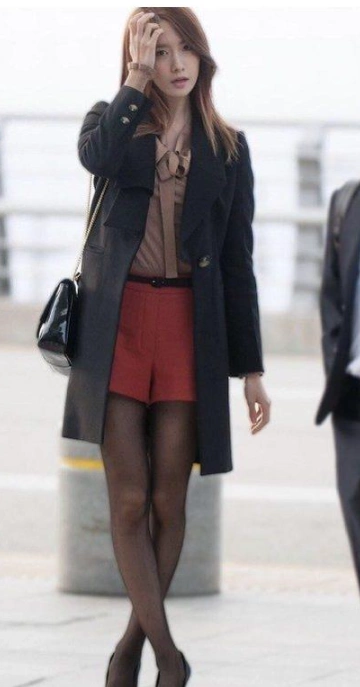 娱乐圈的罗圈腿:by2被金星当面戳痛点,日本女神看脸甜妹看腿幻灭