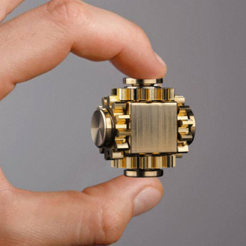 齿轮联动指尖陀螺纯铜减压魔方手指间螺旋机械解压神器男孩子玩具