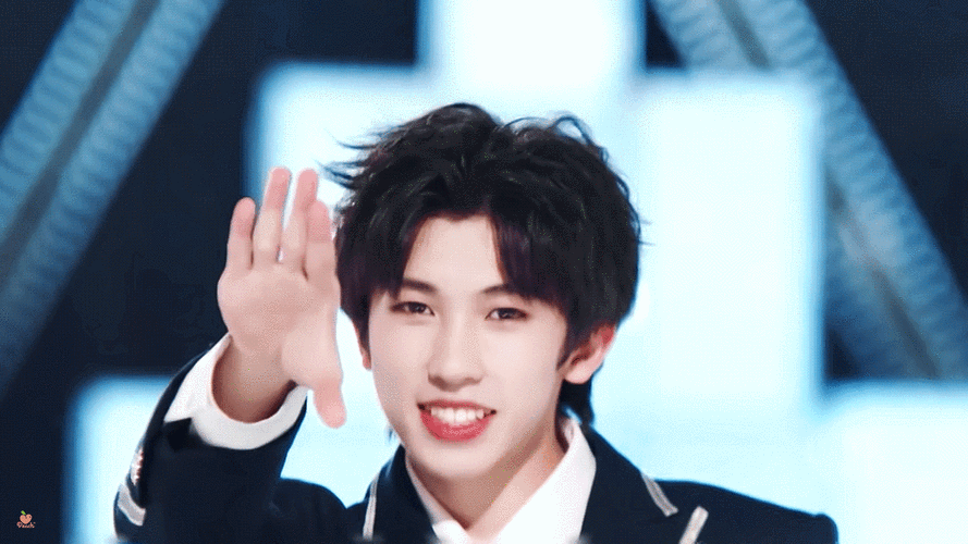 发点林墨的动图来治愈下大家