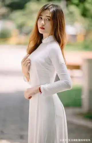 越南奥黛摄影秀和旗袍差不多吗真的是风情万种