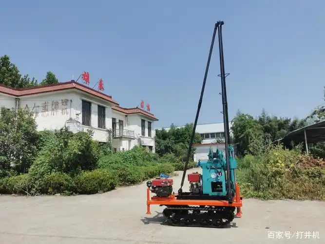 地质勘探钻机,山地岩芯取样,履带式家用山地水井打井机