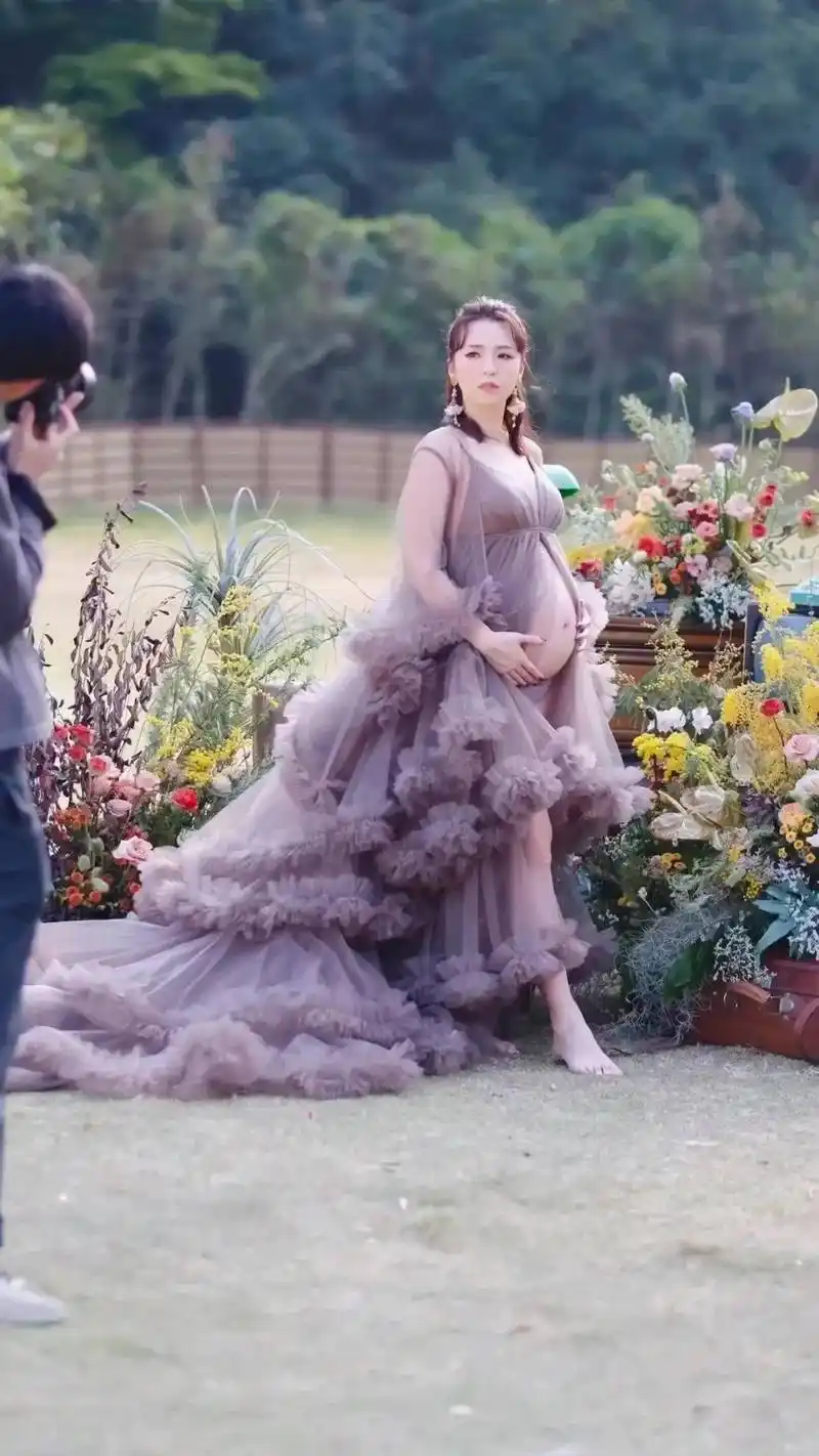 大的夸张!tvb女星怀第2胎不到5个月!孕照曝光身材极为丰满!