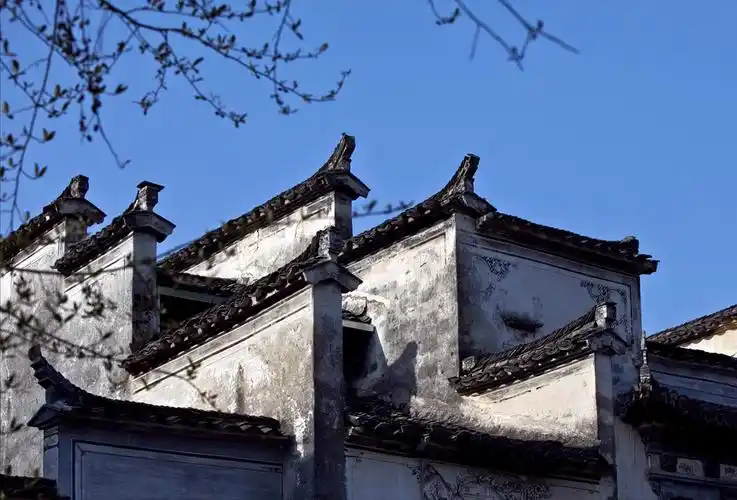 a target="_blank" href="/item/徽派建筑/10640714" data