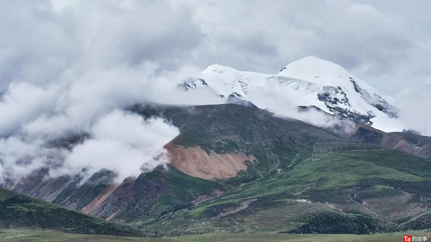 瞰念青唐古拉山头的雪
