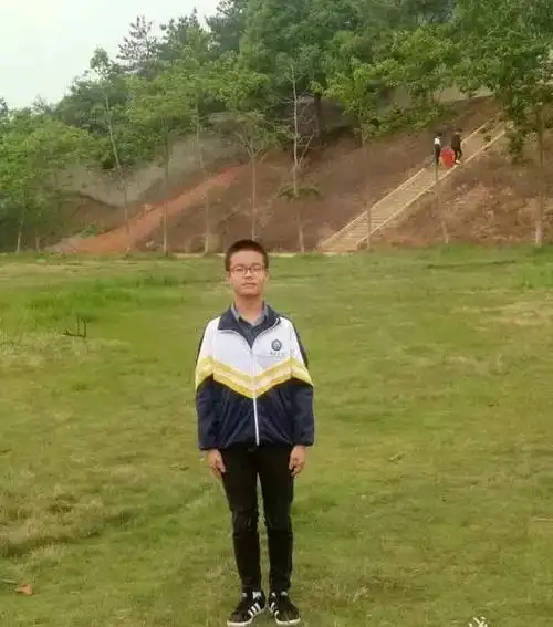 特大喜讯他年仅16岁是都昌大沙镇第一个被北大录取的新生都昌人的骄傲