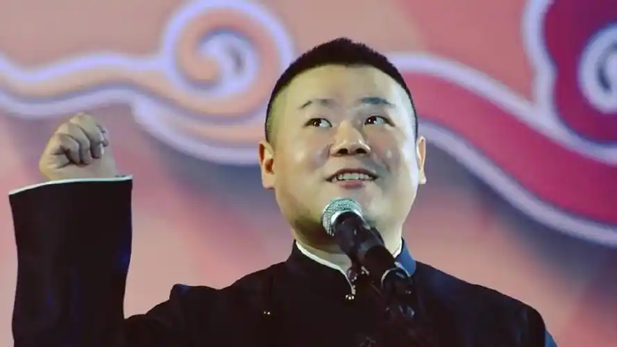 岳云鹏说自己一哥算不上,算是头牌,爆料自己被人欺负过