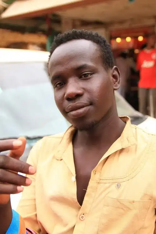 非洲黑人帅哥图片