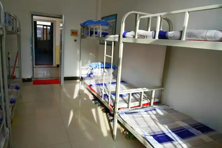 九3班宿舍卫生及内务大比武