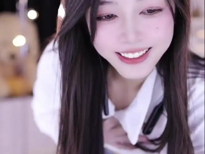 快手 抖音女主播 知鱼与 4 舞蹈剪辑回放