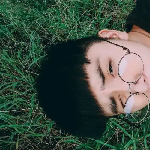 头像 男生头像 via百度贴吧 绿吧 贴吧id迷失车流海 经本人同意发布.