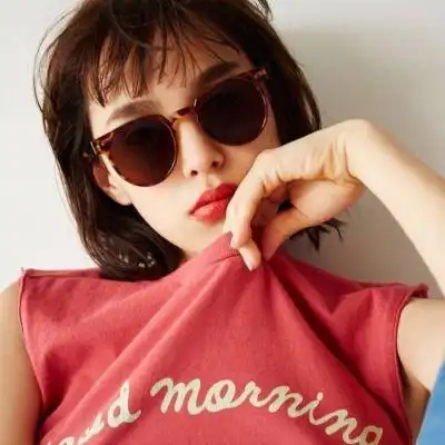 傲娇自信的小姐姐微信头像