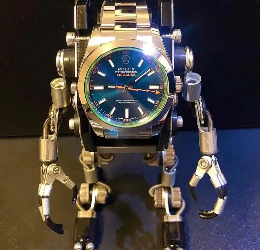 闪电针过千万劳力士绿玻璃的春天来了