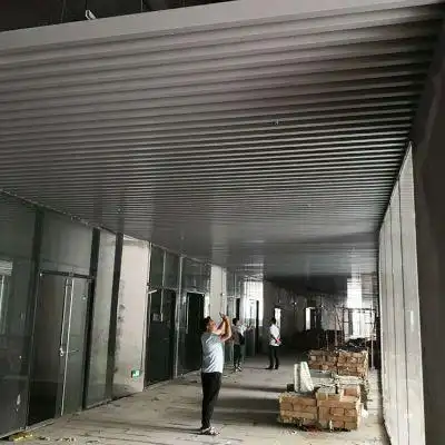 走廊u型铝天花吊顶 白色铝方通 白色铝格栅吊顶