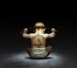 小孩满身霸气纹身图片