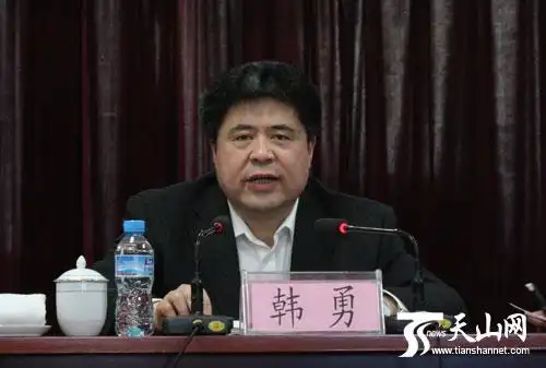 要闻 自治区党委副书记,组织部部长韩勇讲话   天山网讯(记者李敏摄影