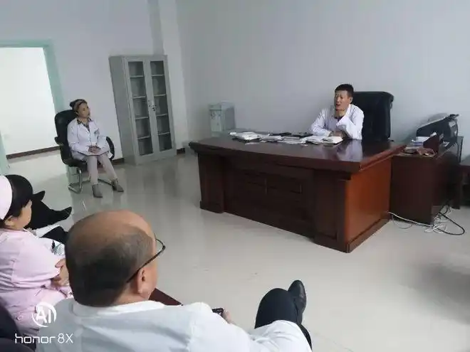 1月23日,饶河农场医院院长张贵权主持召开新型冠状病毒感染的肺炎疫情