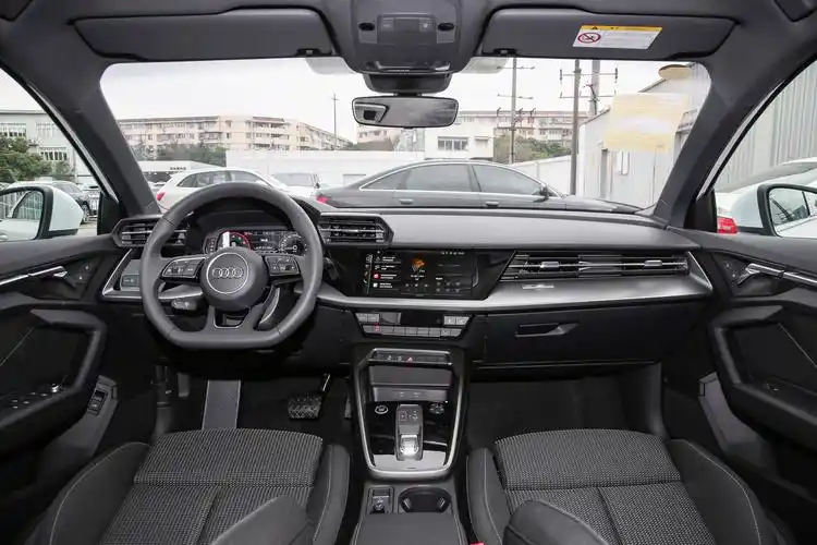 【2022款 奥迪a3 a3l limousine 35 tfsi 进取运动型汽车报价_图片