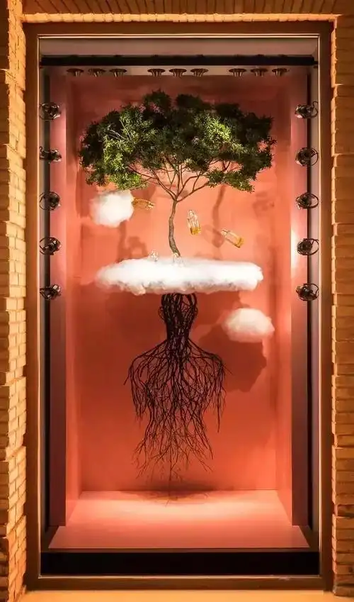 上海爱马仕之家春季主题橱窗 ——"生命的脉流"-视觉陈列-服装设计