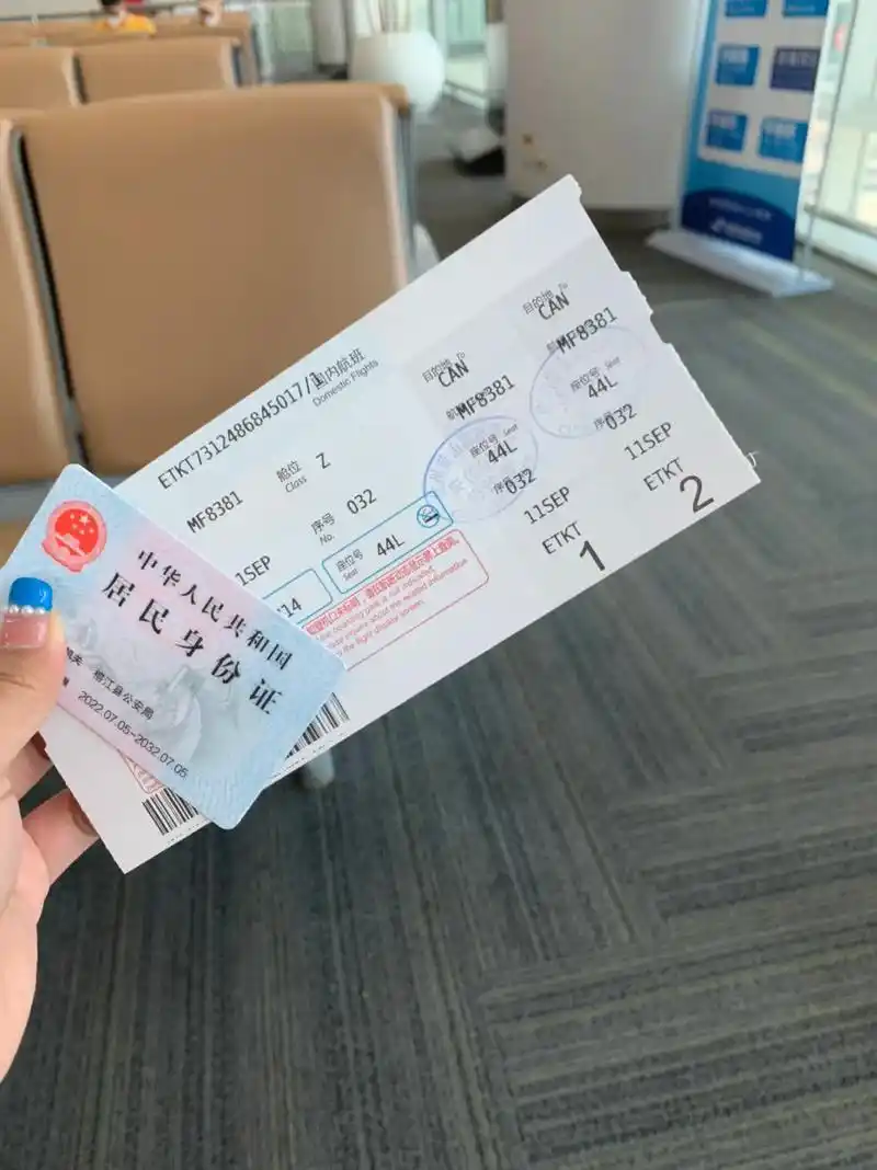 生活呢!适合自己的就是最好的,不羡慕,不强求,在阳光下微笑, - 抖音