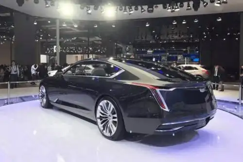 真正的旗舰:凯迪拉克ct8或2021年上市,网友:请乔杉代言!_手机搜狐网