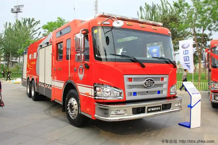 一汽豪士科消防车产品